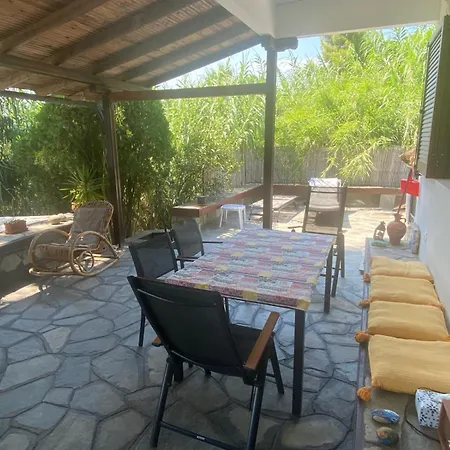 Agrelia House Case de vacanță *