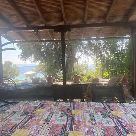 Case de vacanță Agrelia House *
